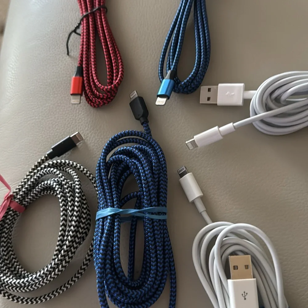 USB to lightning connectors, NWOT Different lengths